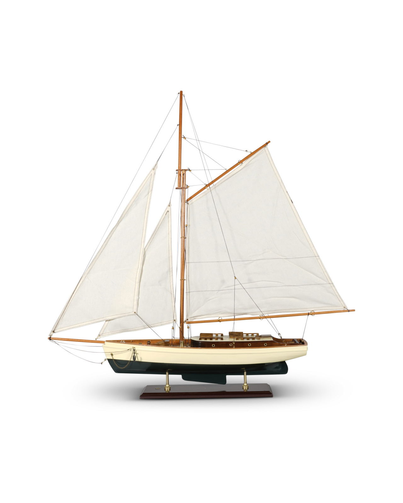 1930s Classic Yacht