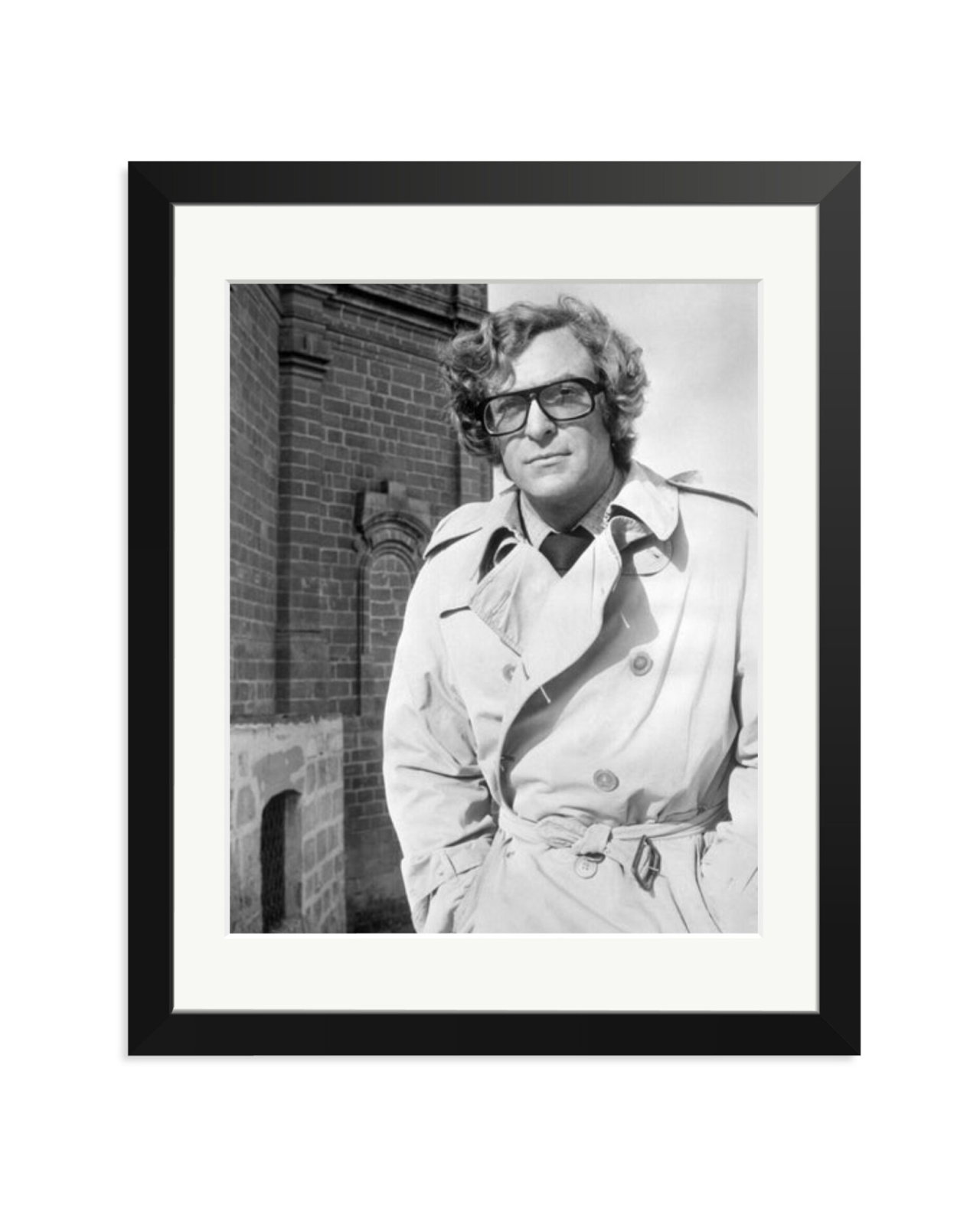 Michael Caine, Pulp Black / Medium