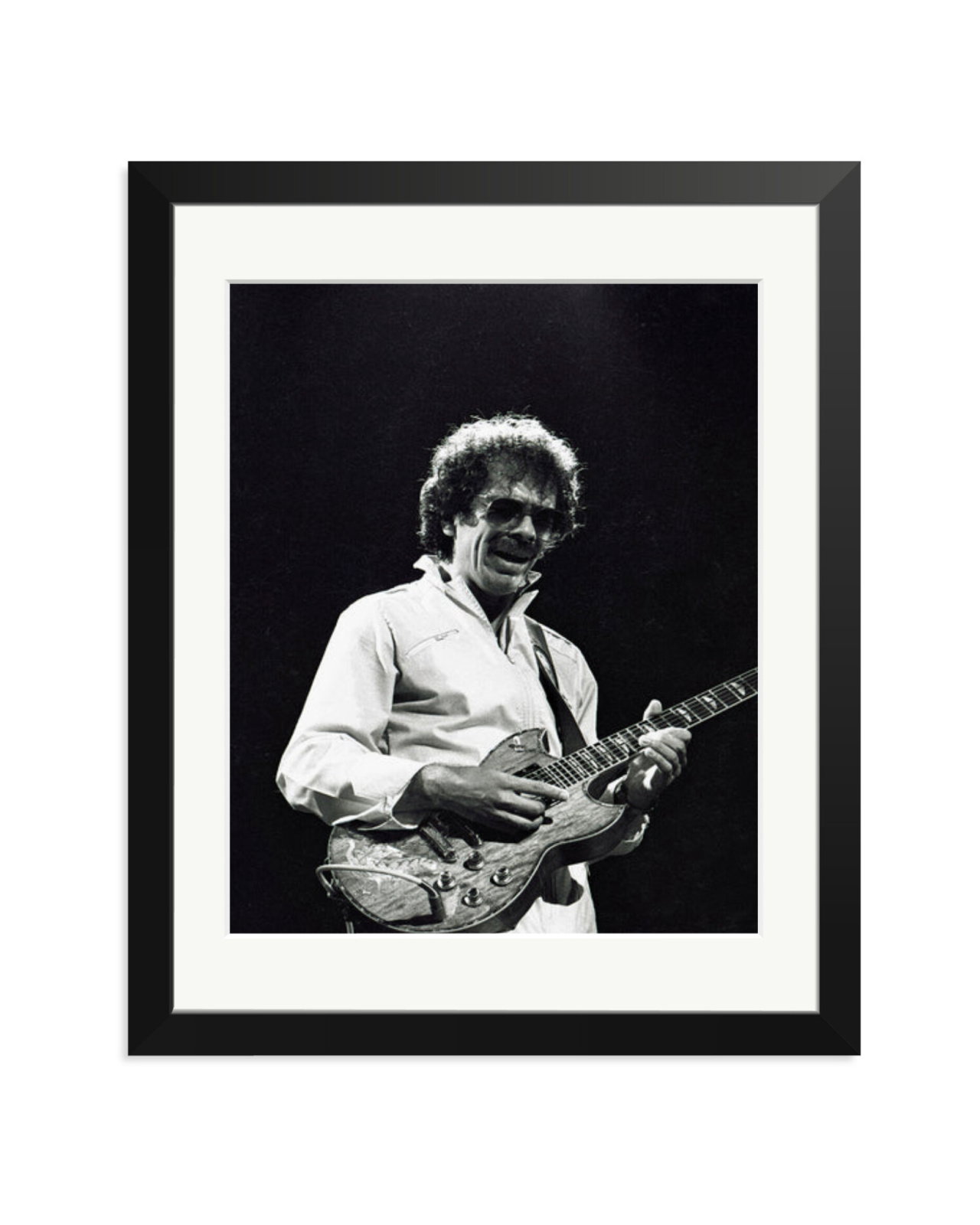 Santana, 1981 Black / Medium