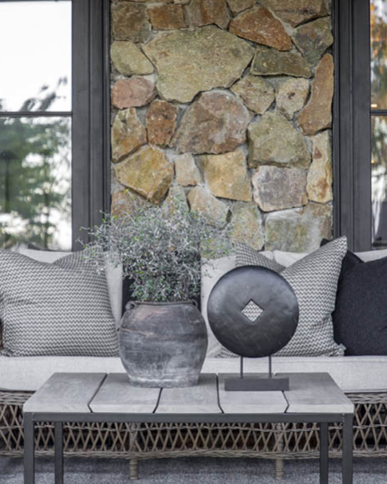 Troya Decoration Black