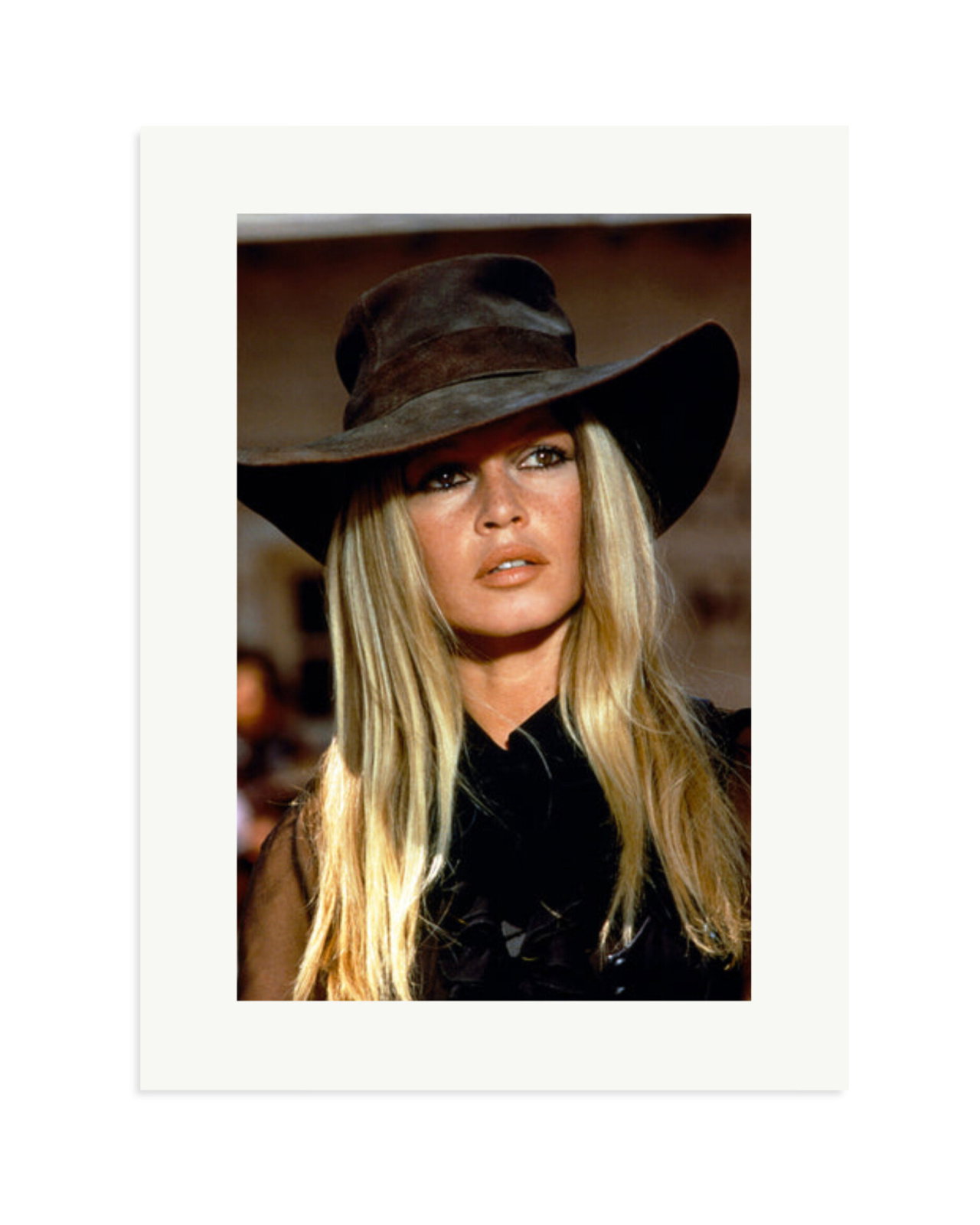 Bardot in "Les Pétroleuses" Print Only / XL