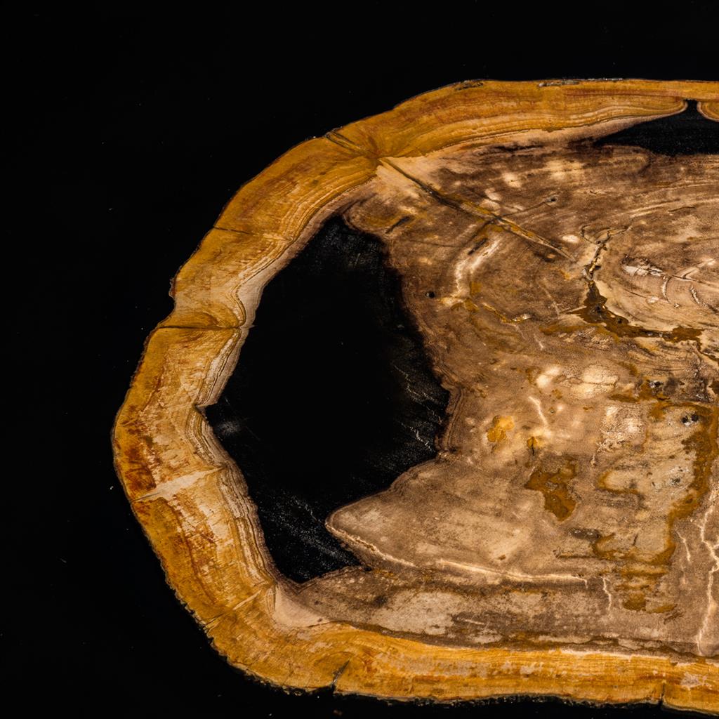 Villièrs Coffee Table Gold