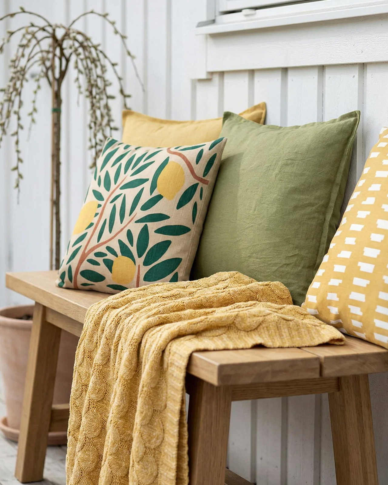 Classic Linen cushion cover ochre