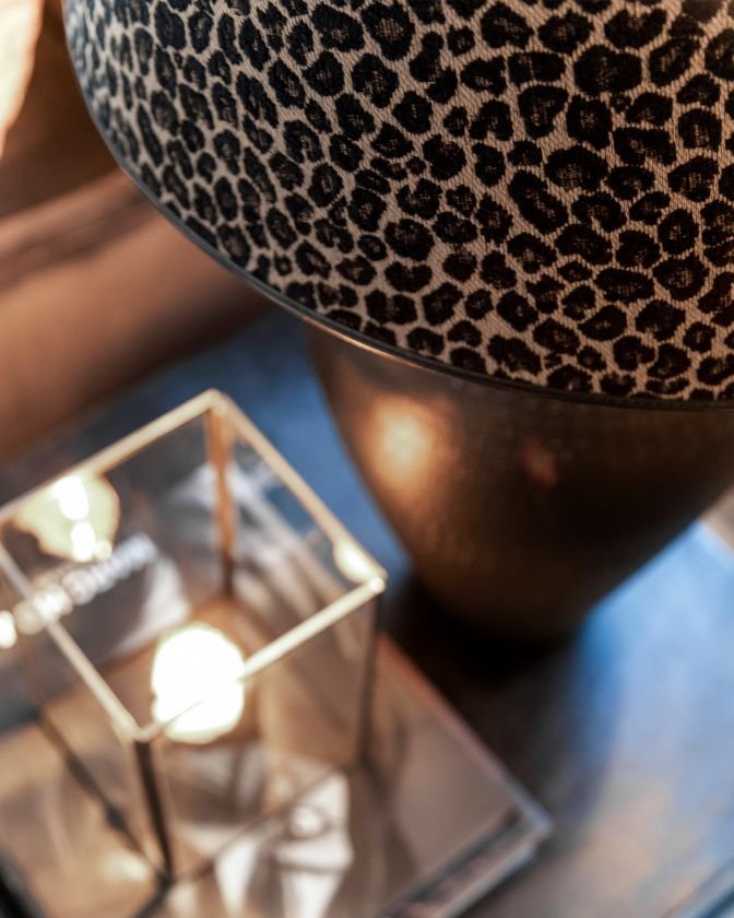 Leopard lampskärm cylinder mönstrad