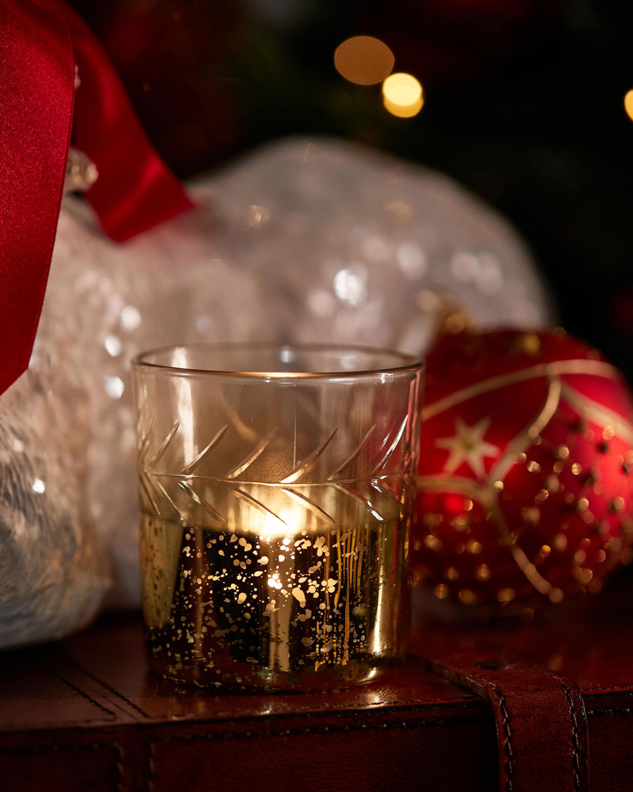 Arietta ljuslykta guld 8cm