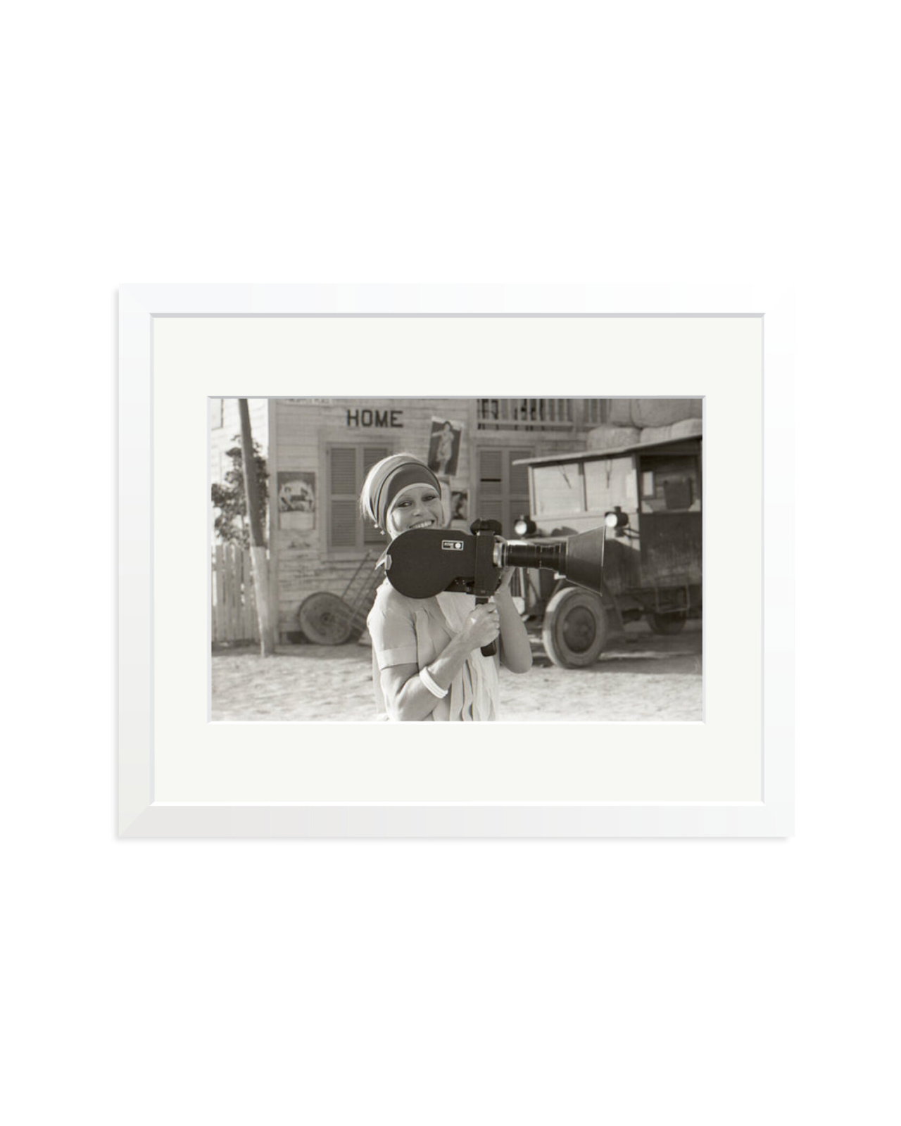 Brigitte films White / Medium