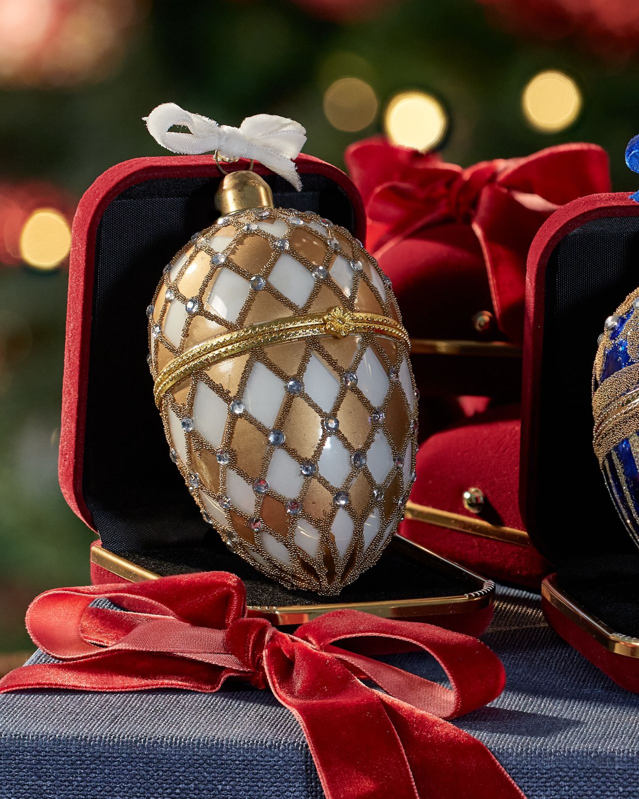 Clinton fabergéägg juldekoration vit