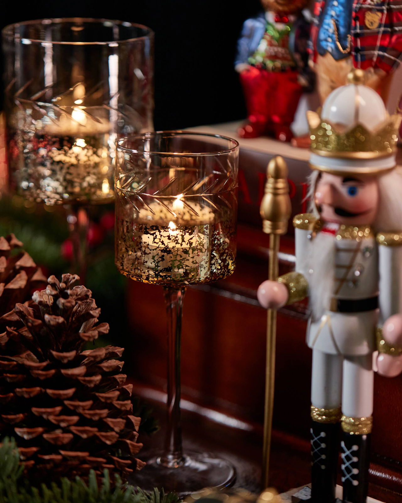 Artesia lyslykt gull 25cm