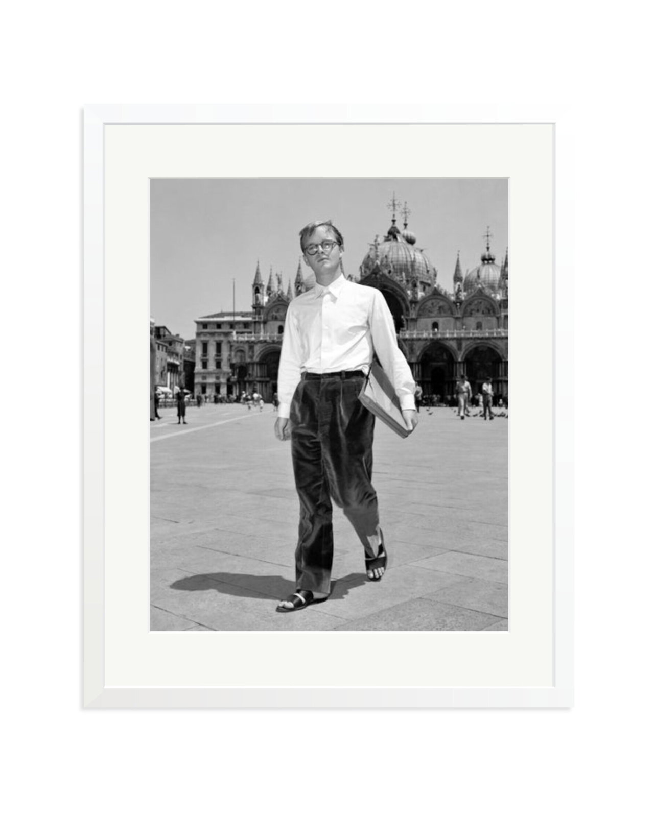 Walking in the Piazza San Marco White / XL