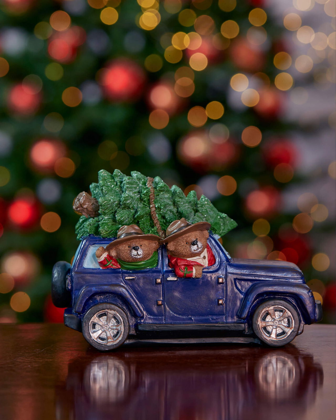 Björnar i bil juldekoration