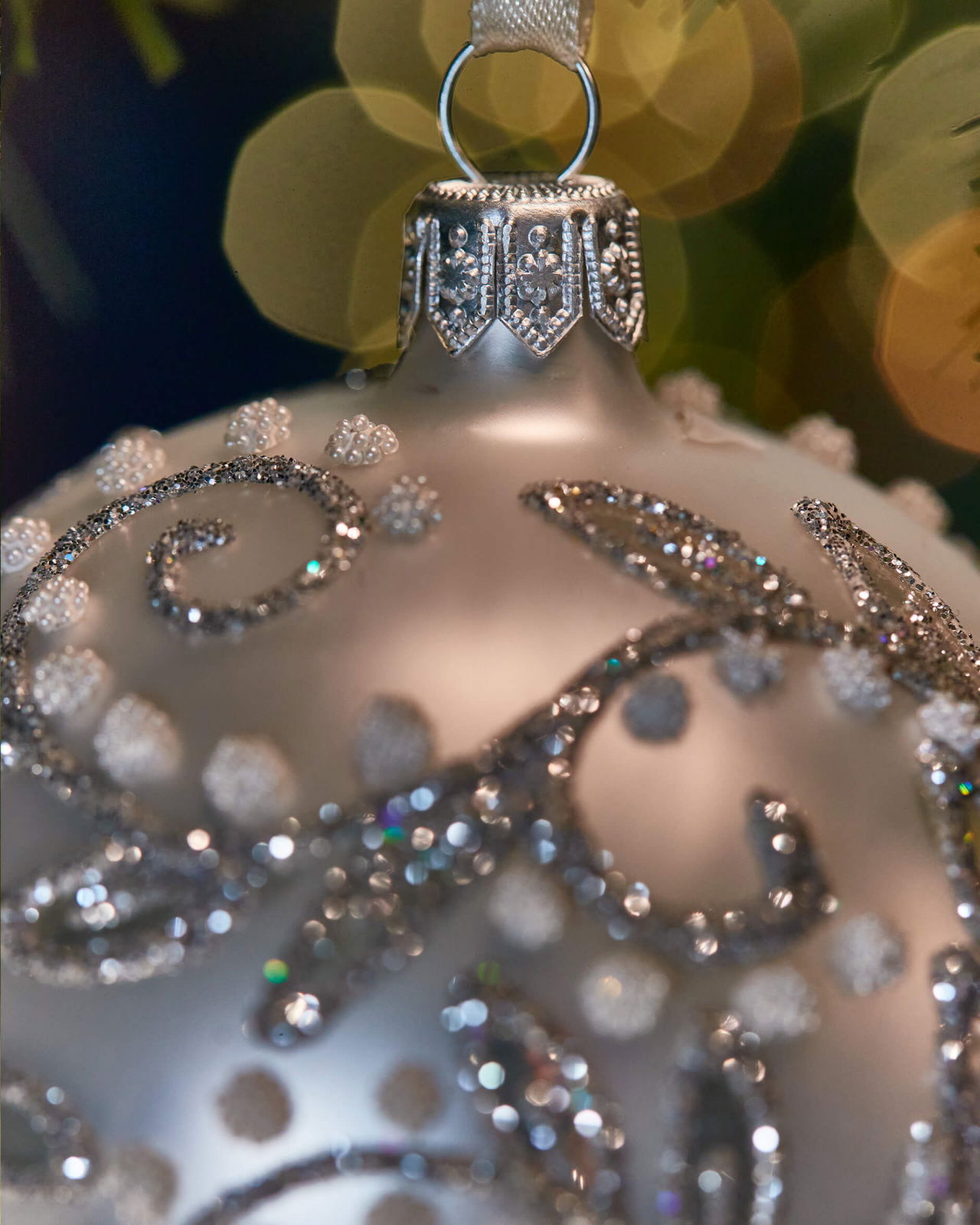 Lux Sparkling Leaves julkula silver 8cm