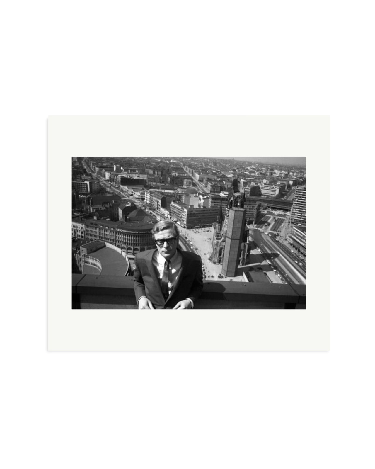 Caine, Funeral in Berlin Print Only / Large