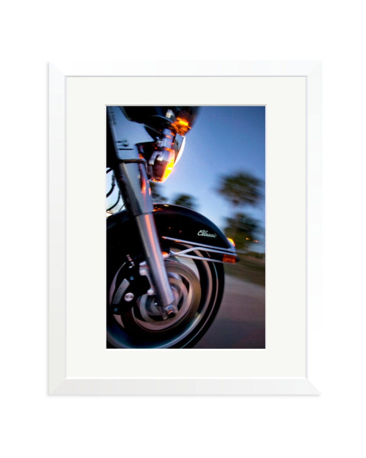 Harley Davidson White / Medium