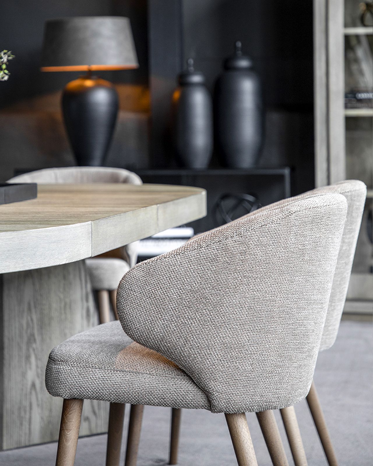 La Nou Dining Chair Quiet Liver