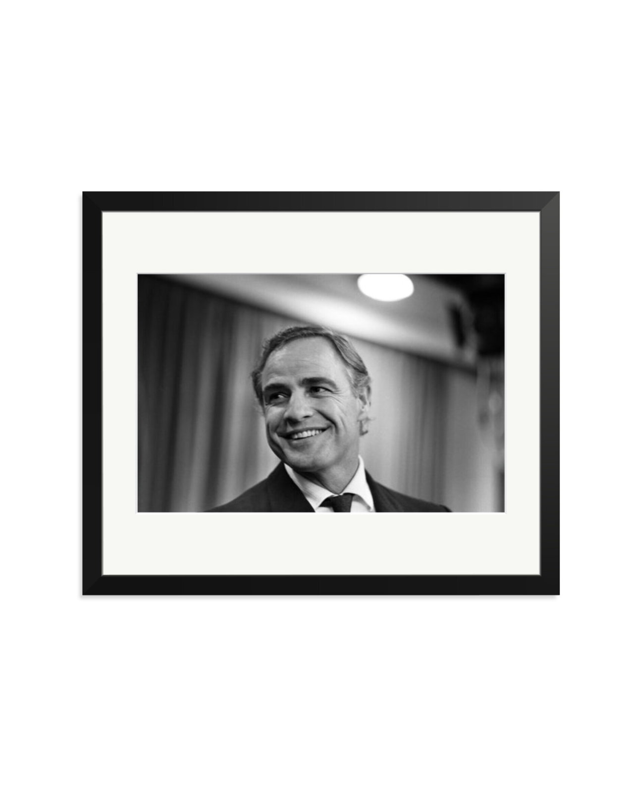 Marlon Brando at London Airport Black / Large