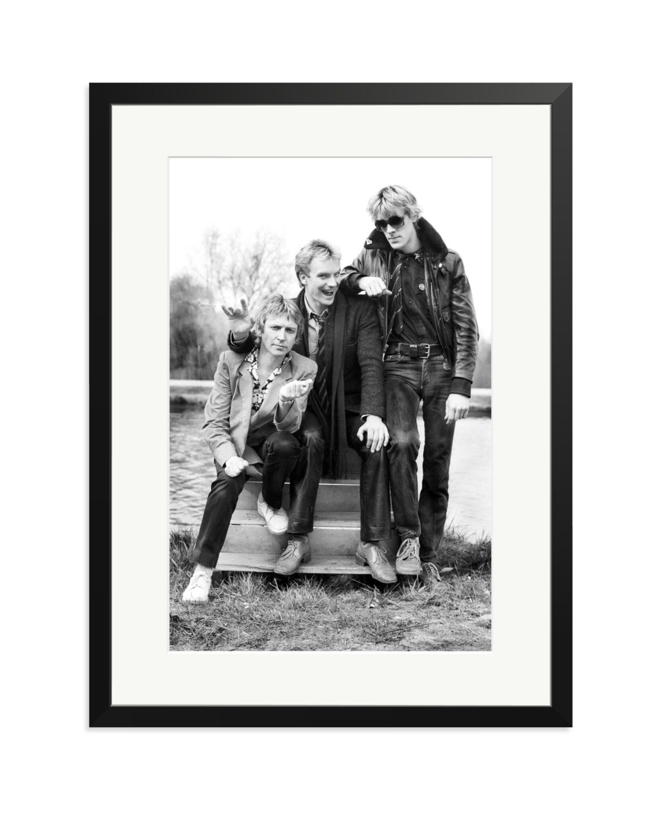 The Police in Amsterdam Black / XL