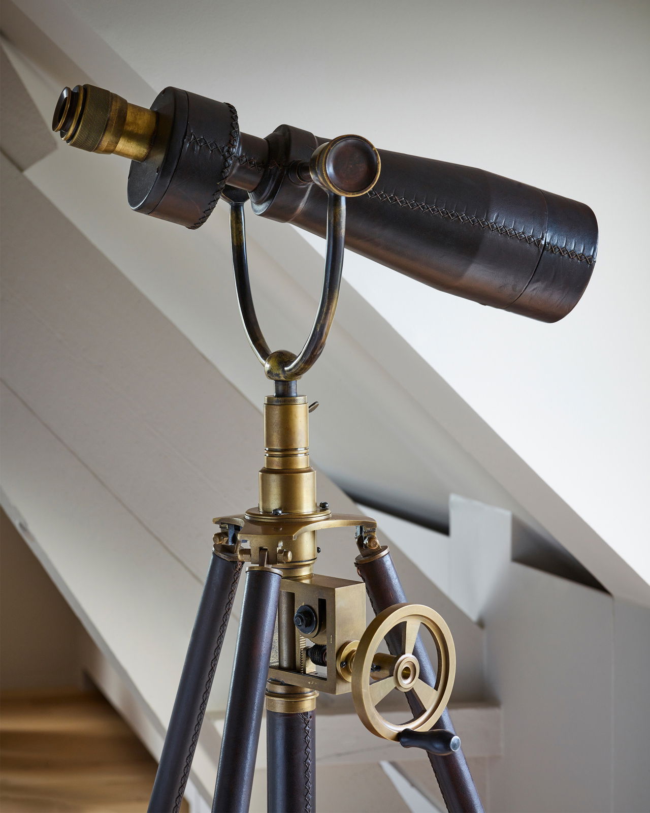 Monocular kikare läder