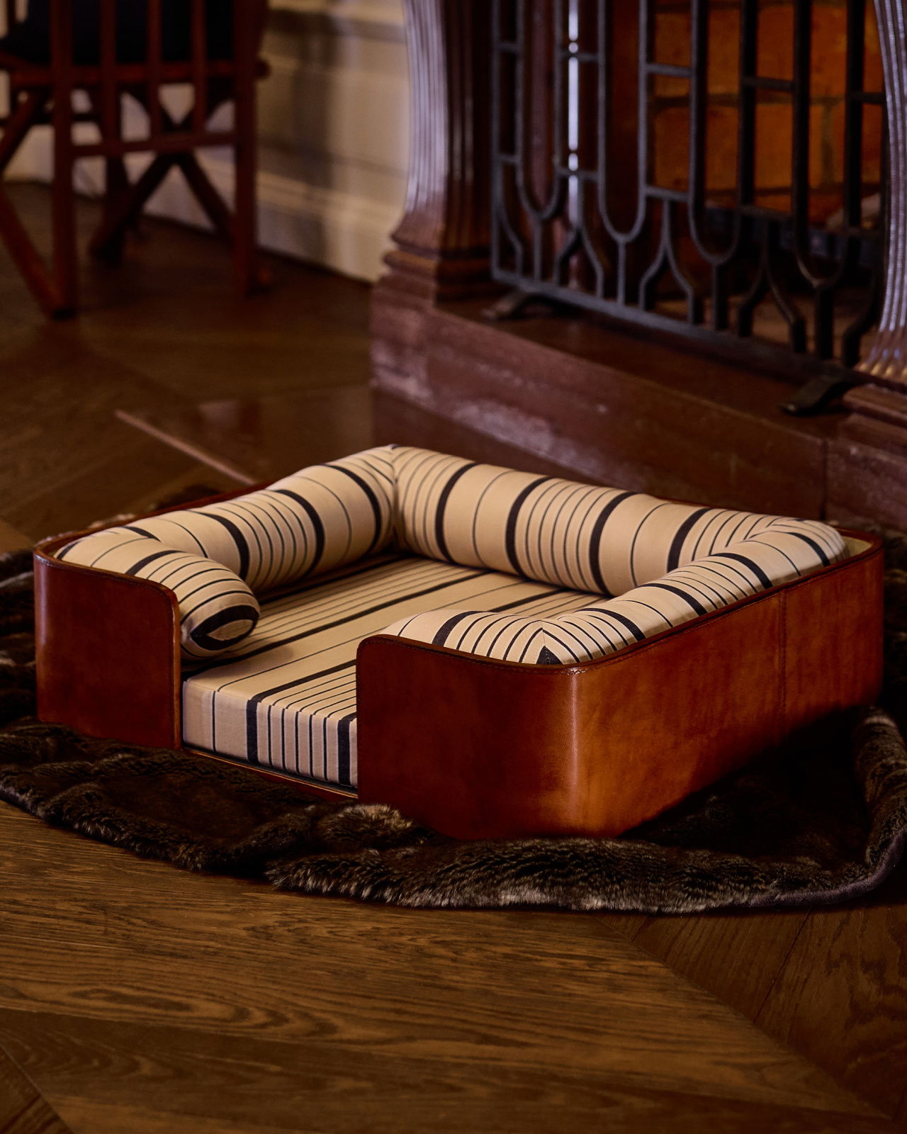 Kensington Hundebett Antibes Stripe