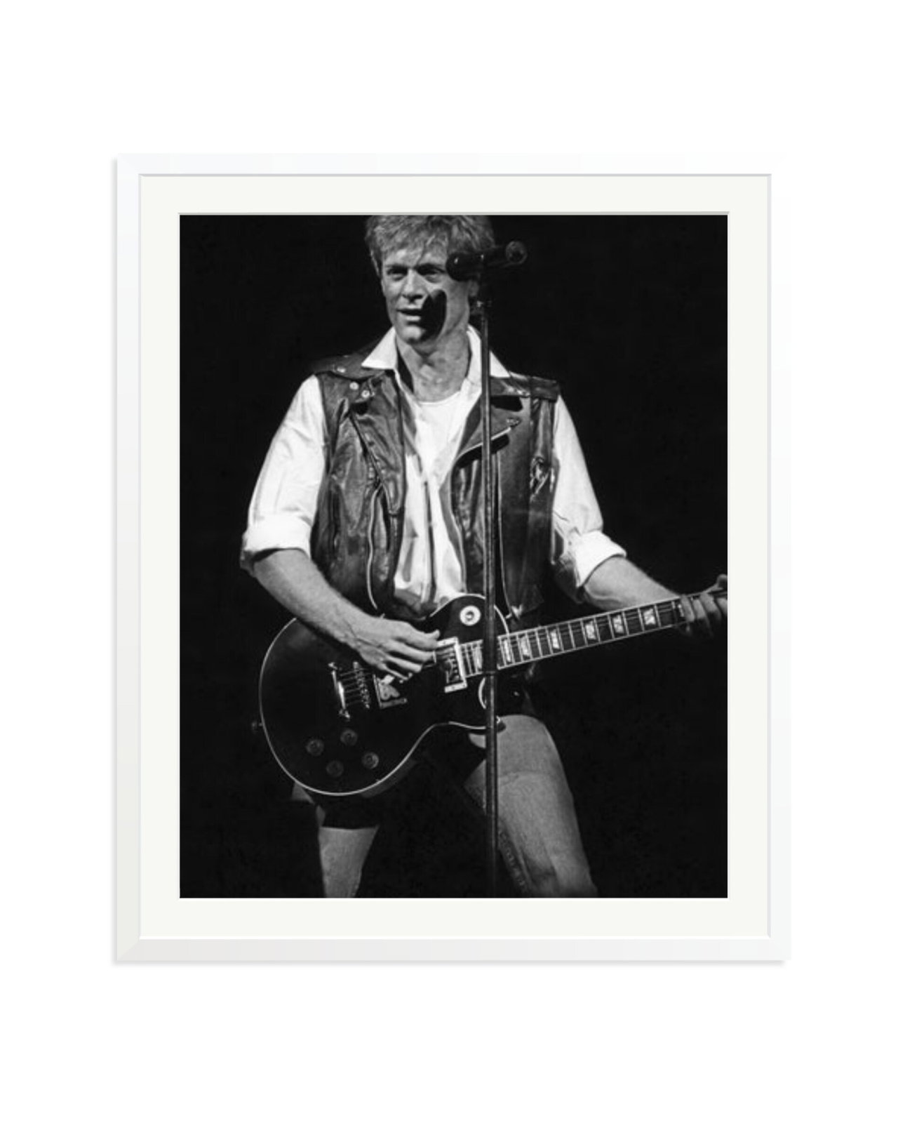 Bryan Adams in Cleveland White / XXL
