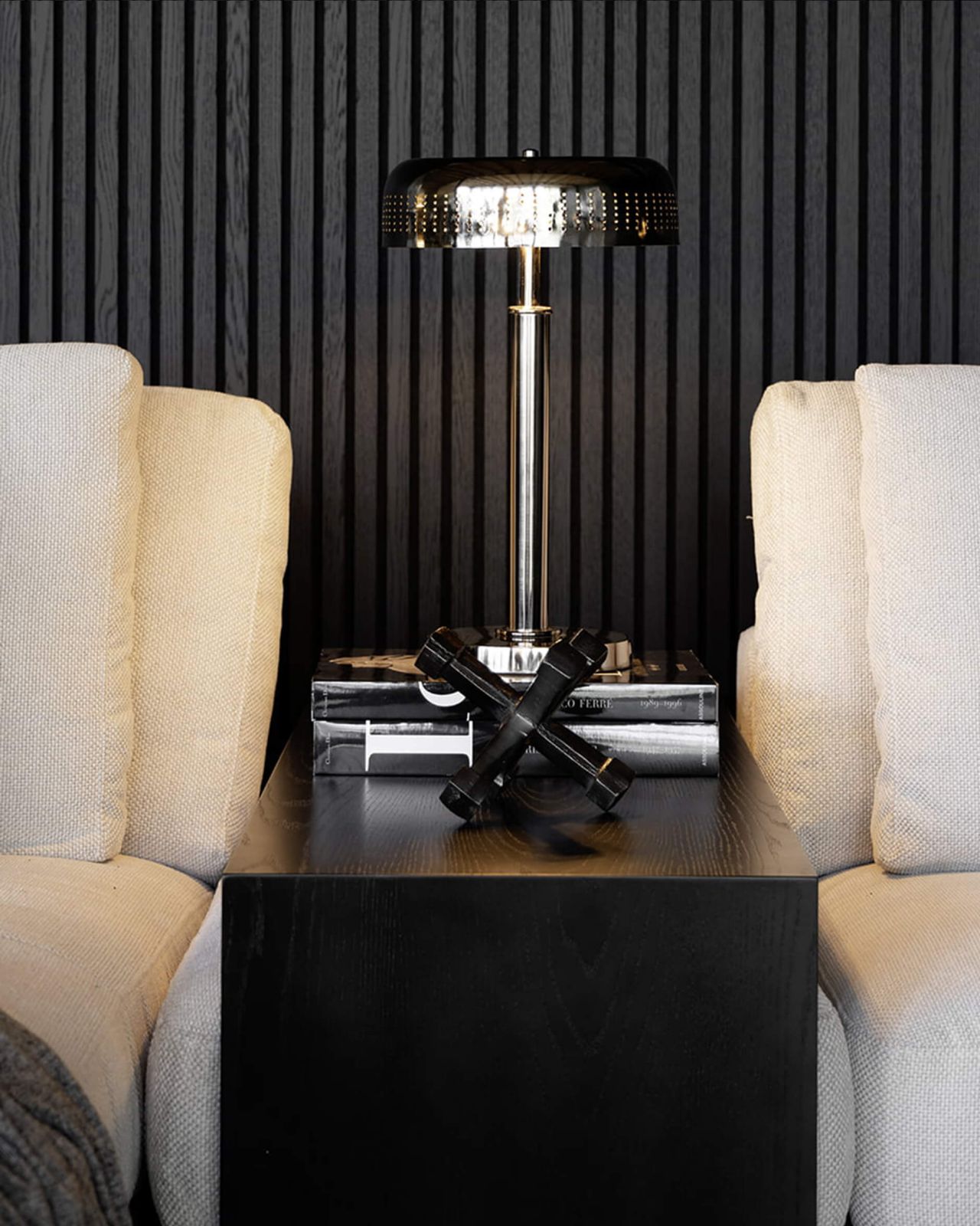 Hunter Side Table Black