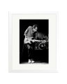Dire Straits White / Medium