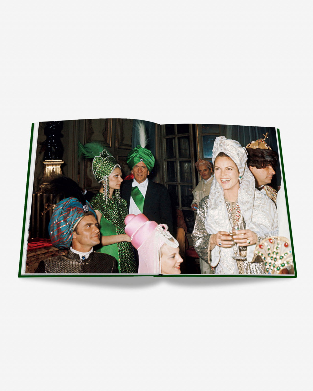 BALS: Legendary Costume Balls of the Twentieth Century