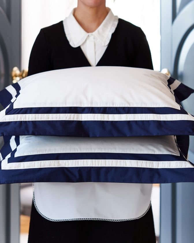 Belgravia Pillowcase White/blue