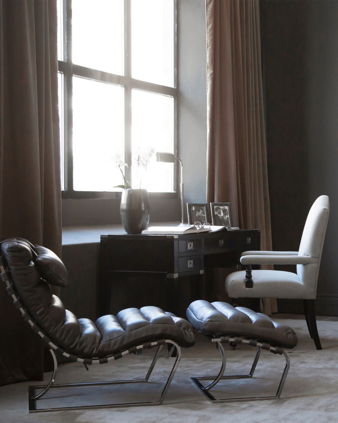 Vermont skrivbord svart