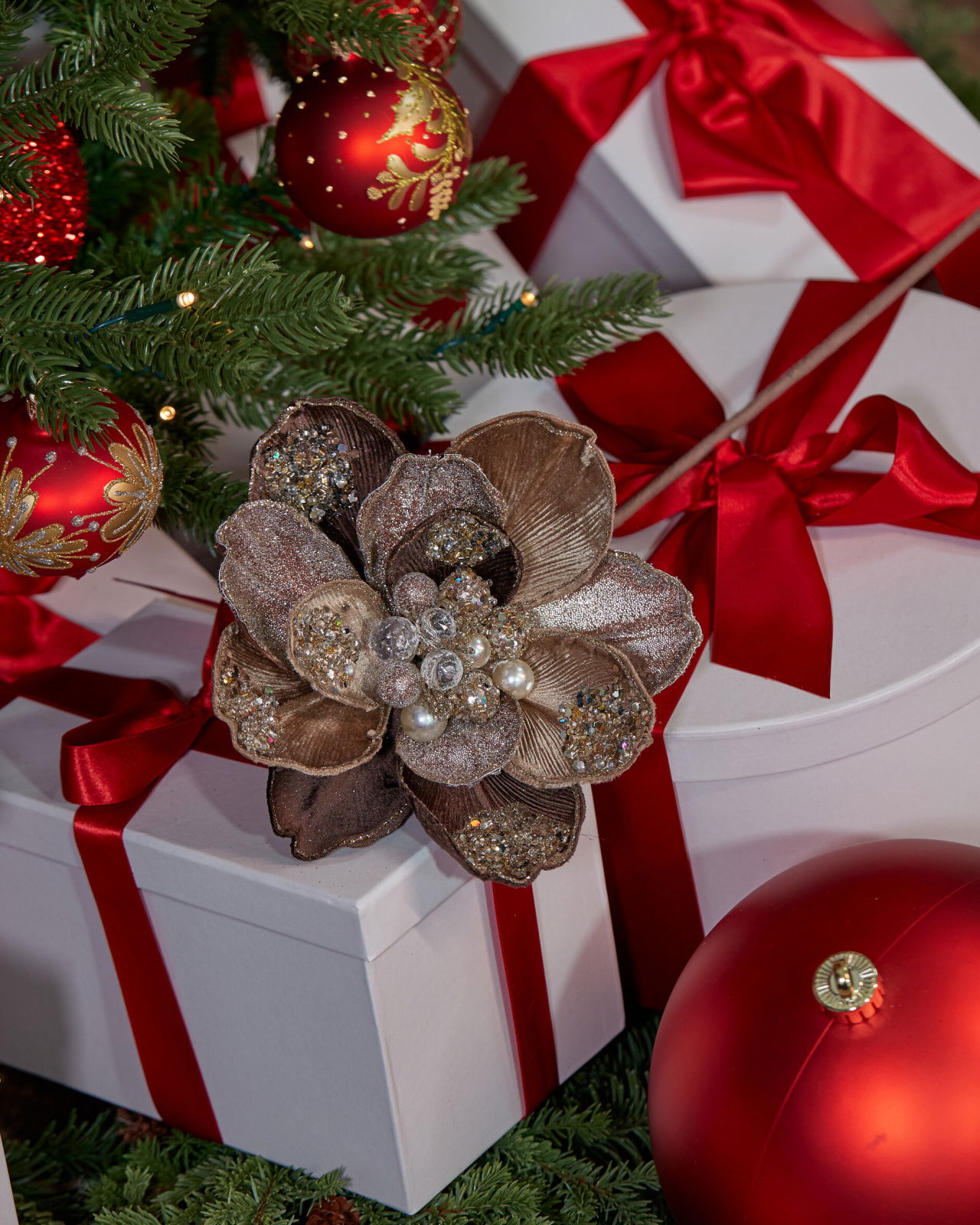 Magnolia Pearl decoratietak bruin