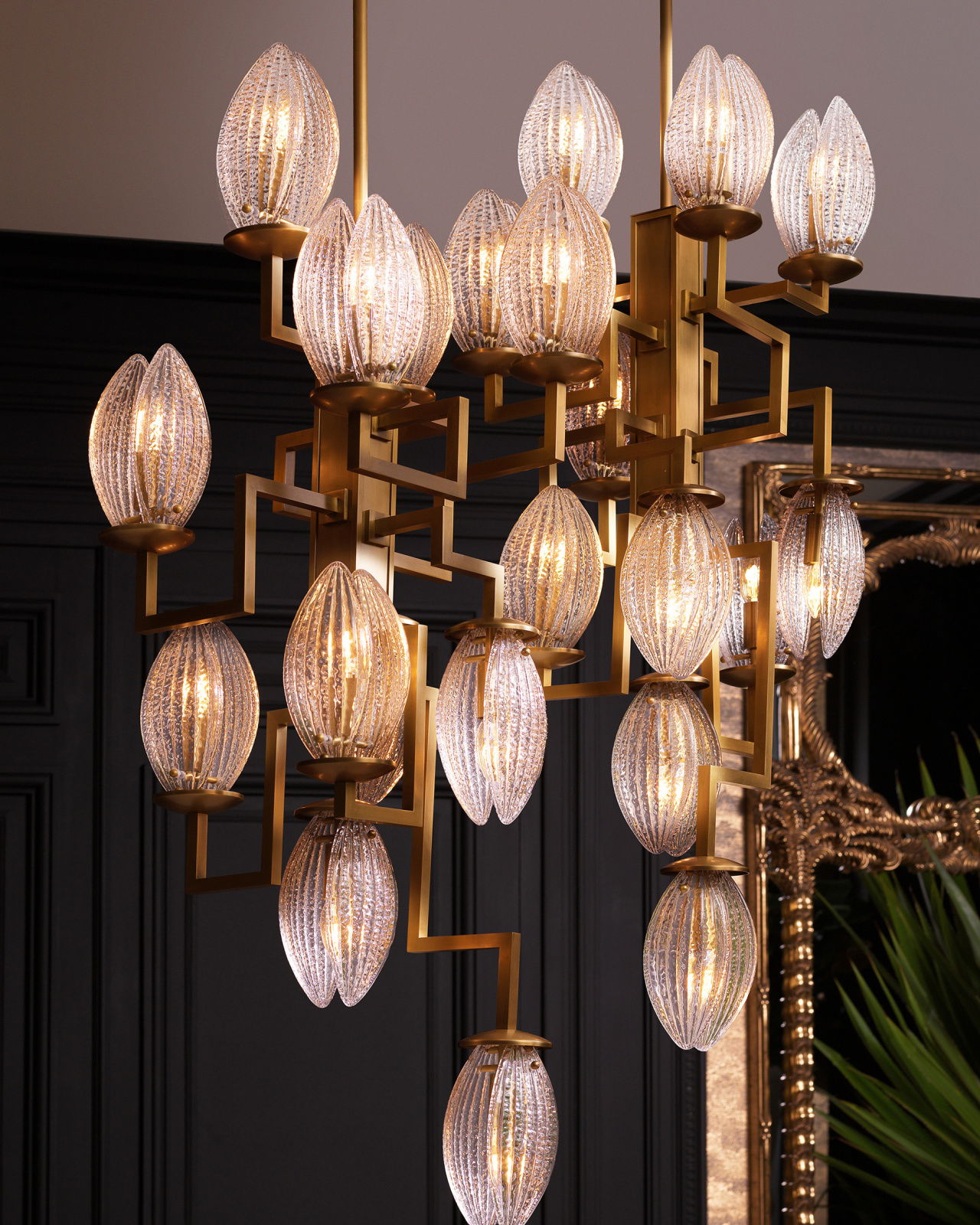 Persephone kroonluchter antiek messing