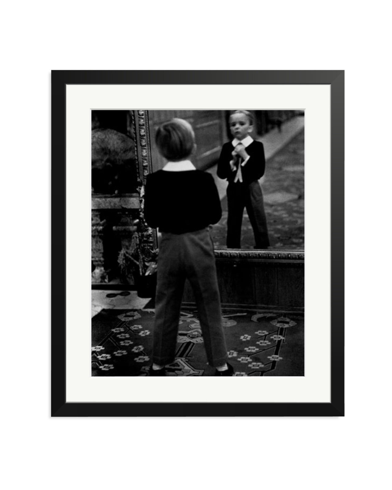 English Boy at Grand Hotel Black / Large