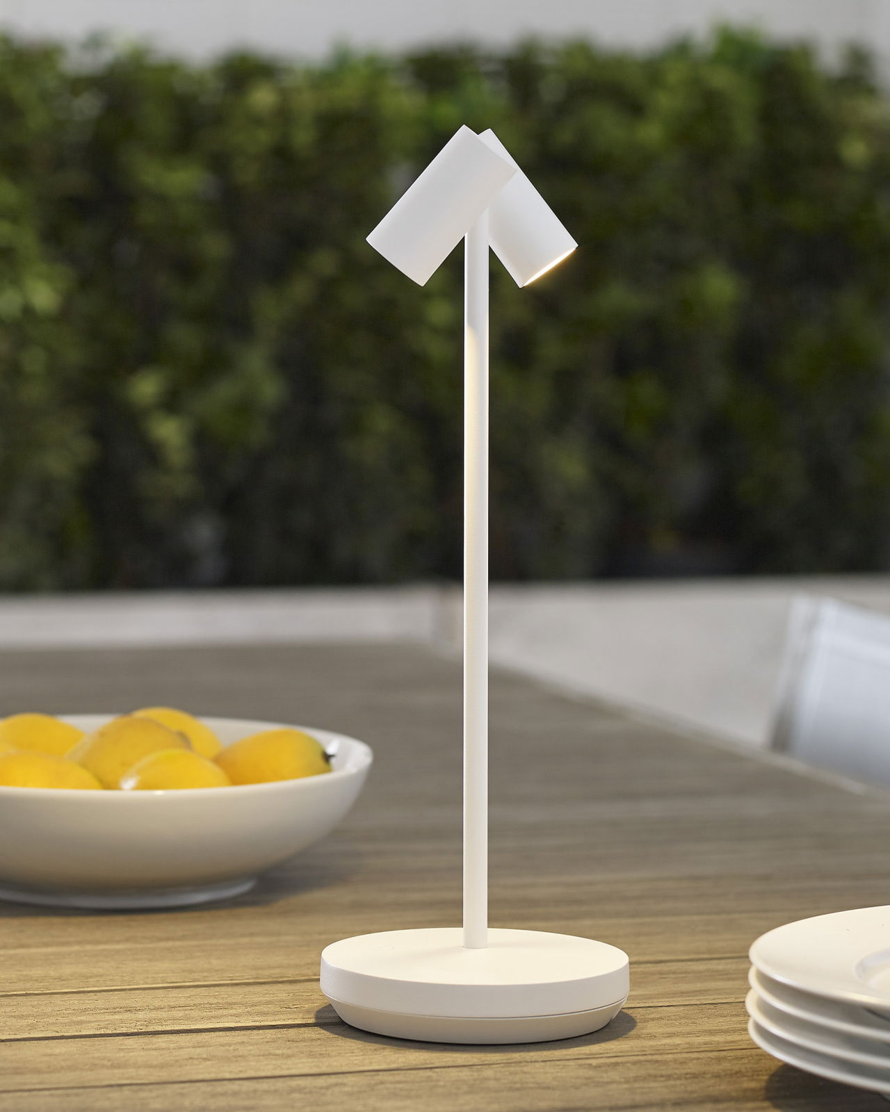 Doppia bordslampa uppladdningsbar vit