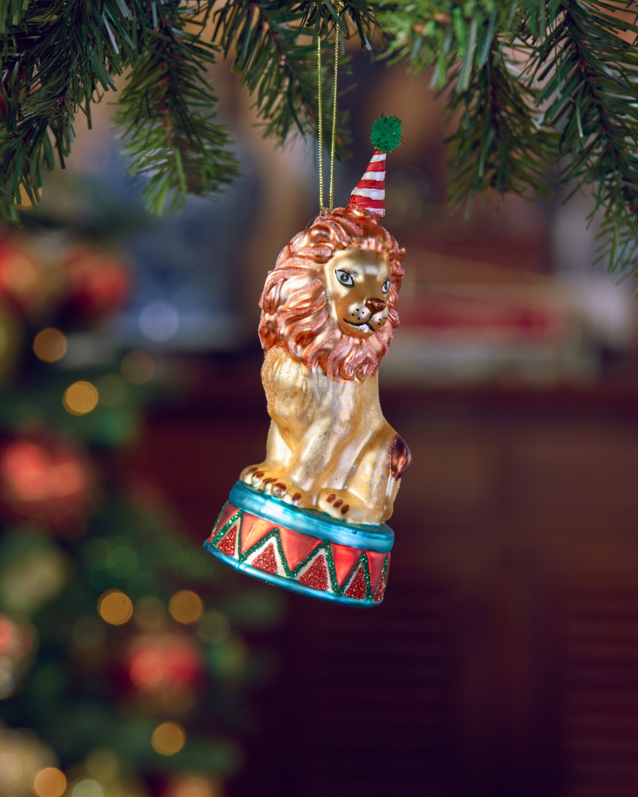 Leon Circus Lion Ornament