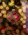 Marcelle Regal Bauble Red/Green