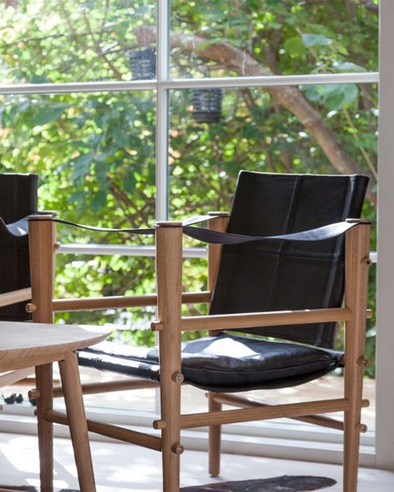 Noble Armchair Black