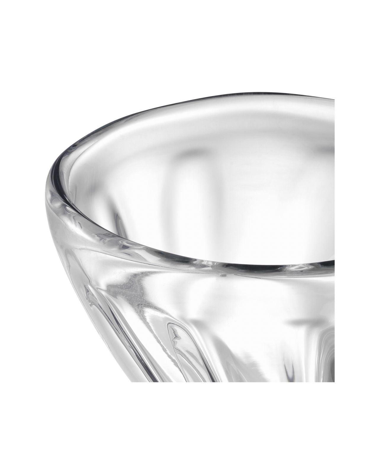 Angelia vase klar