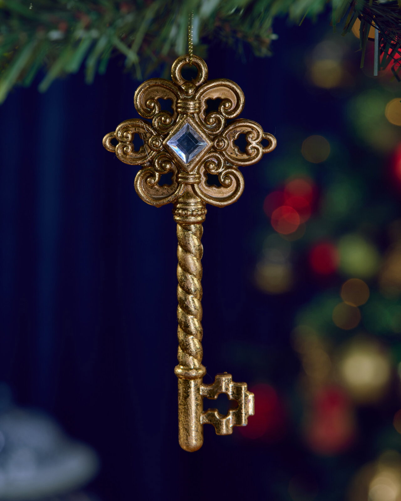 Regalia Key Ornament Gold