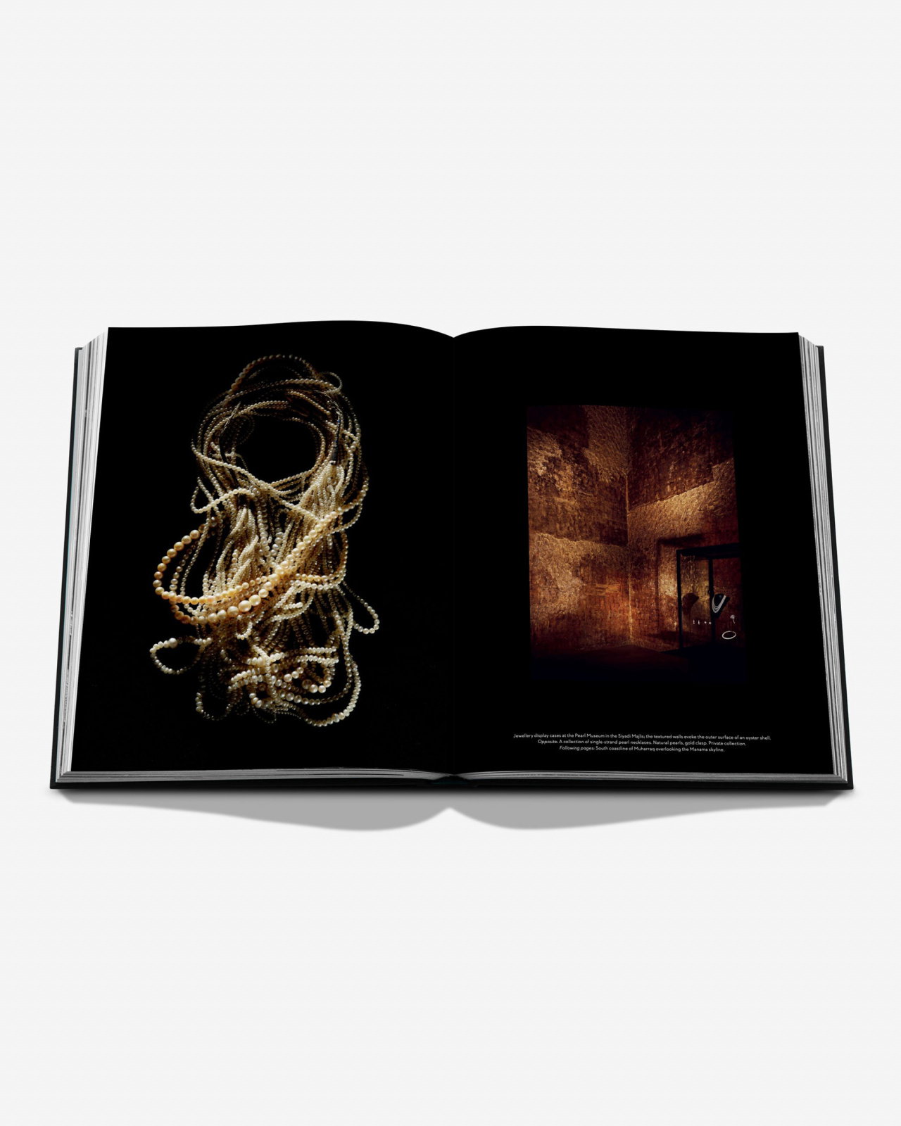 Bahrain Pearls: Treasures from the Land of Two Seas