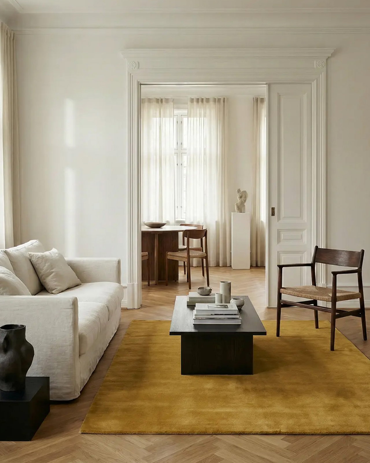 Solid vloerkleed oker