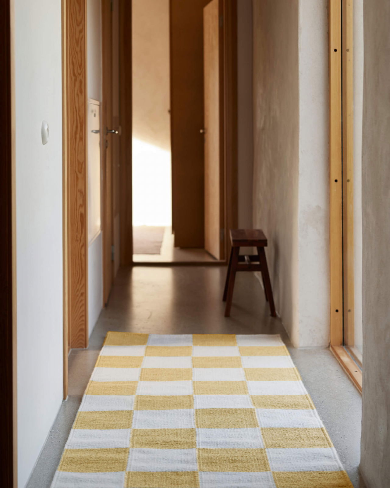 Square Rug White/Yellow
