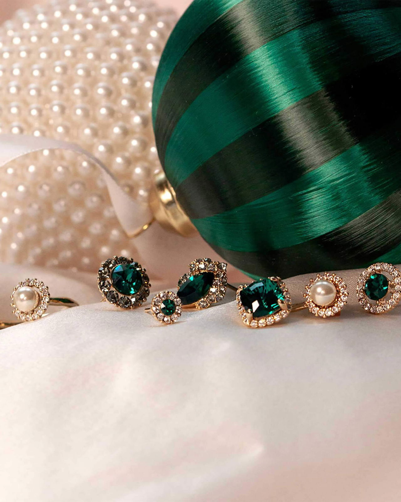 Colette Earrings Emerald