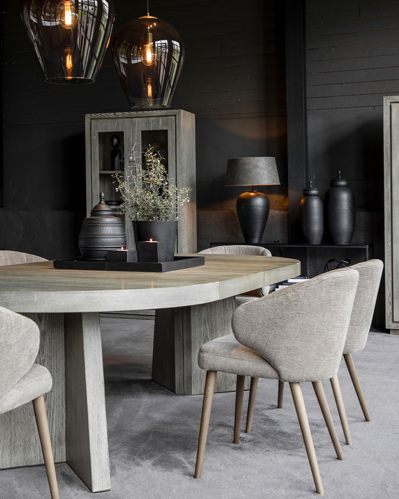 La Nou Dining Chair Quiet Liver