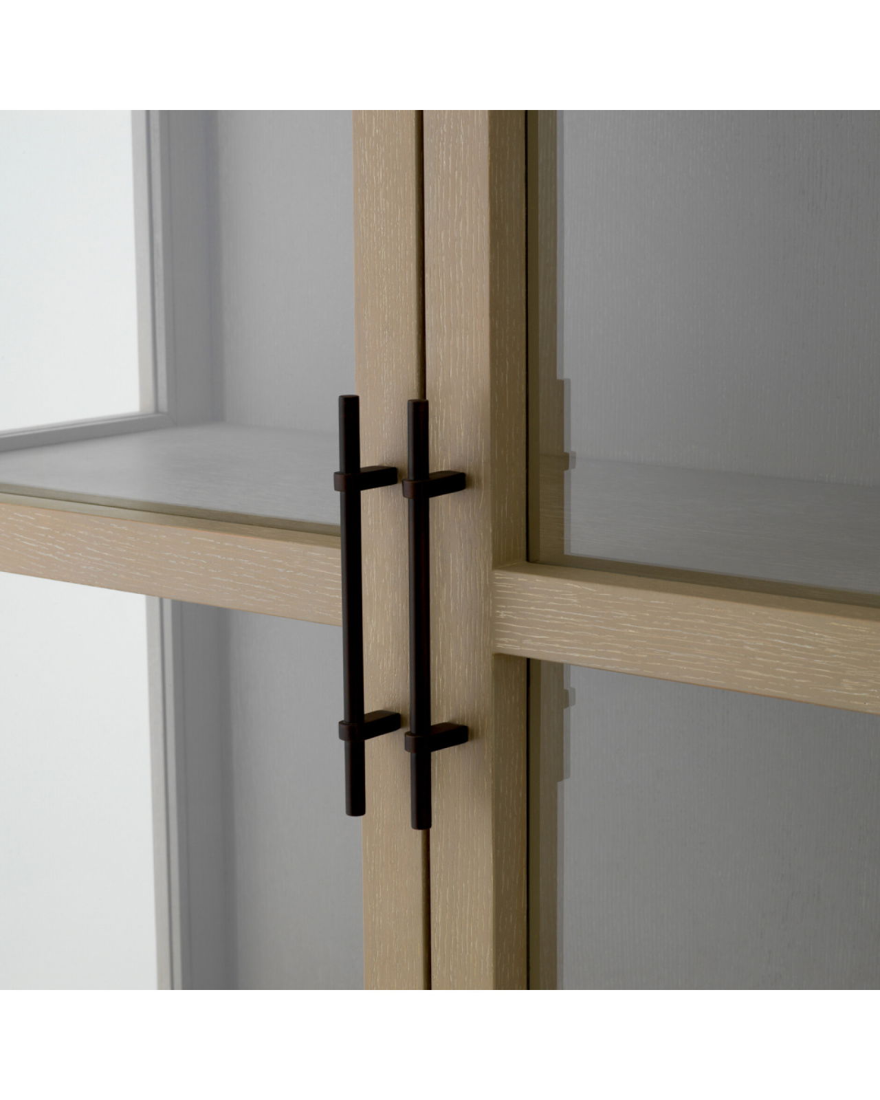 San Bernardino vitrinskåp washed oak