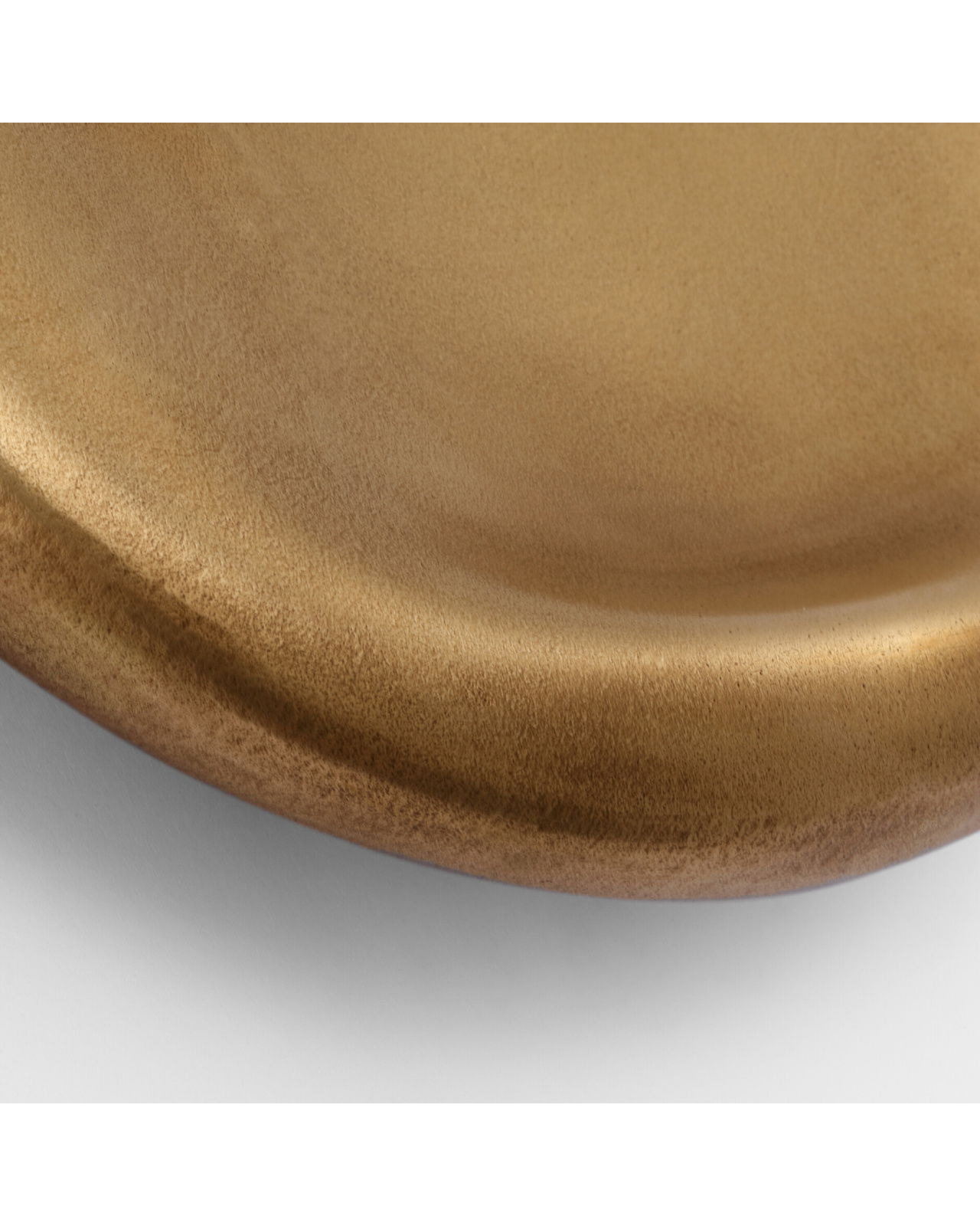 Esculpa 14" vägglampa mässing