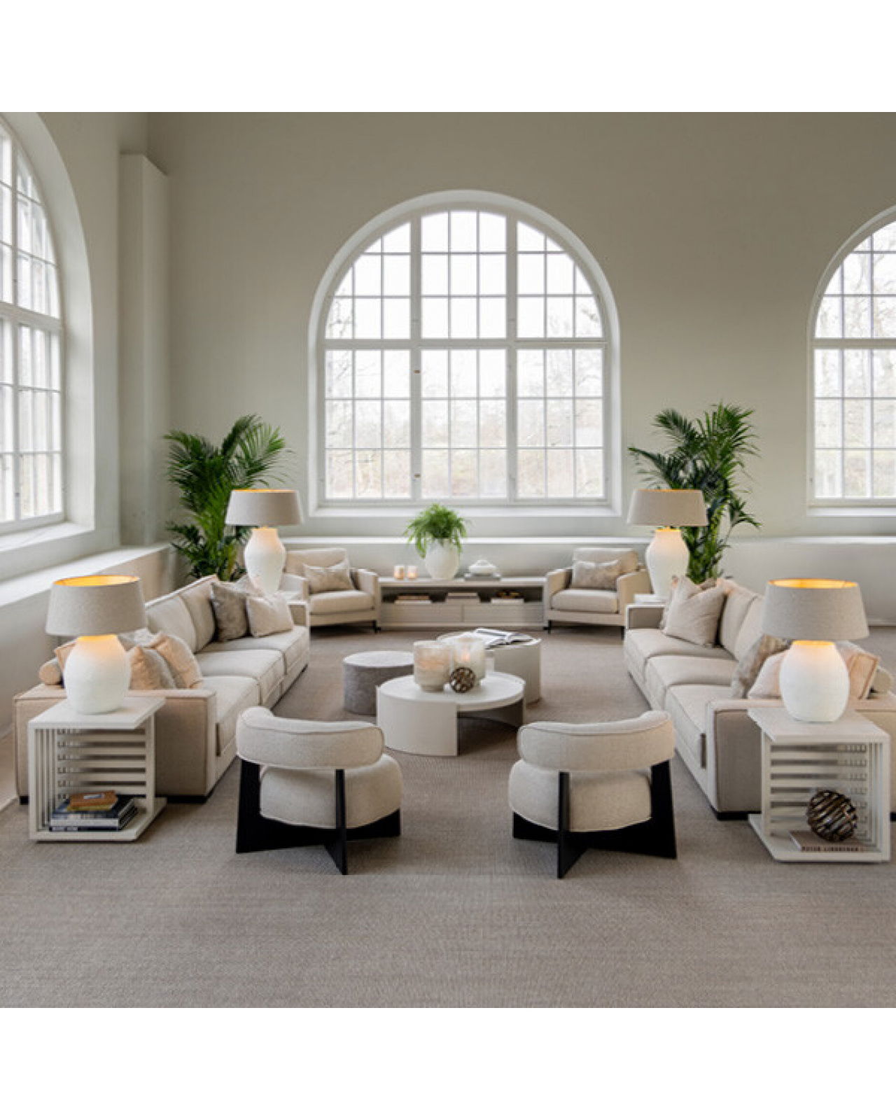 Oakland sidobord ivory mist