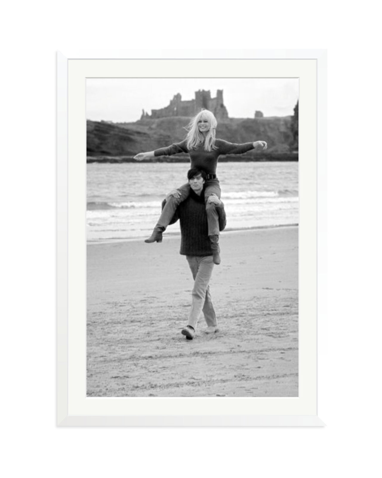 Bardot and Terzieff White / XXL
