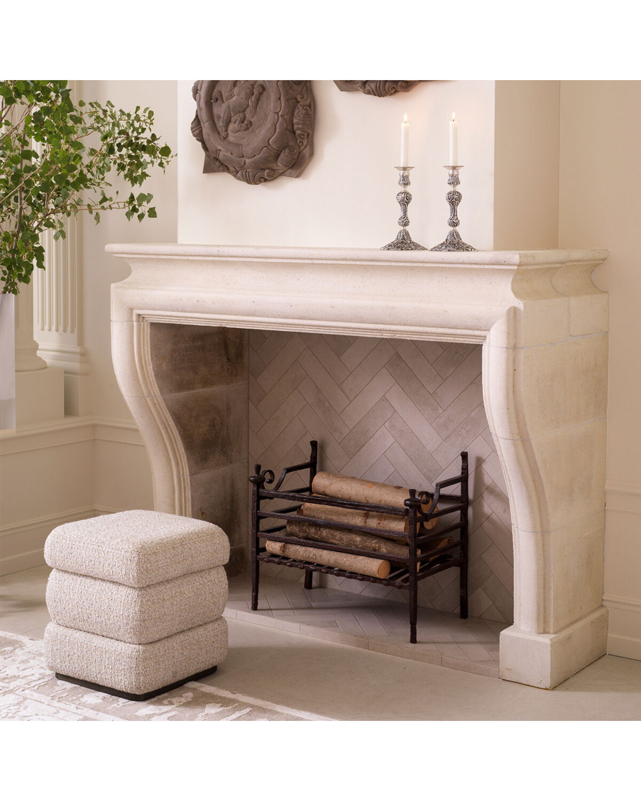 Fifth Hocker Winslow Chenille Beige