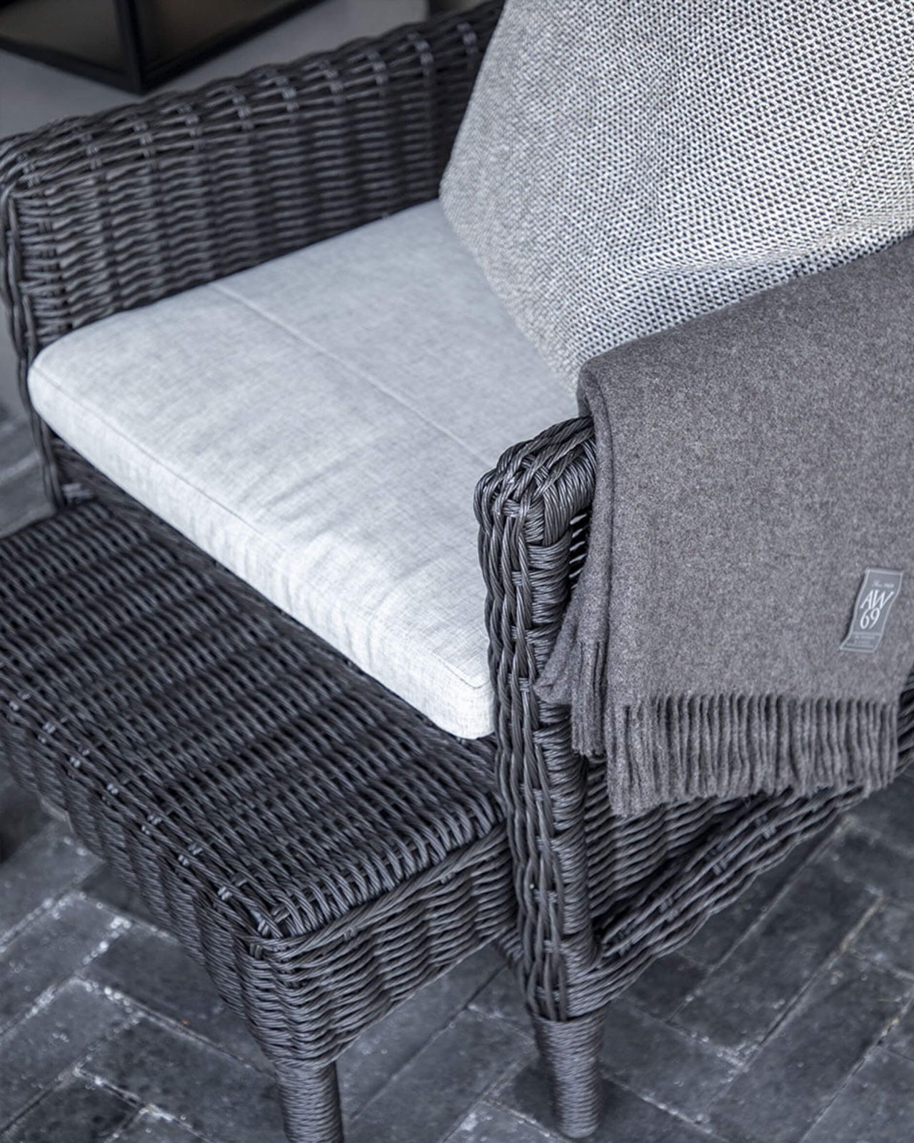 Tampa solsäng svart