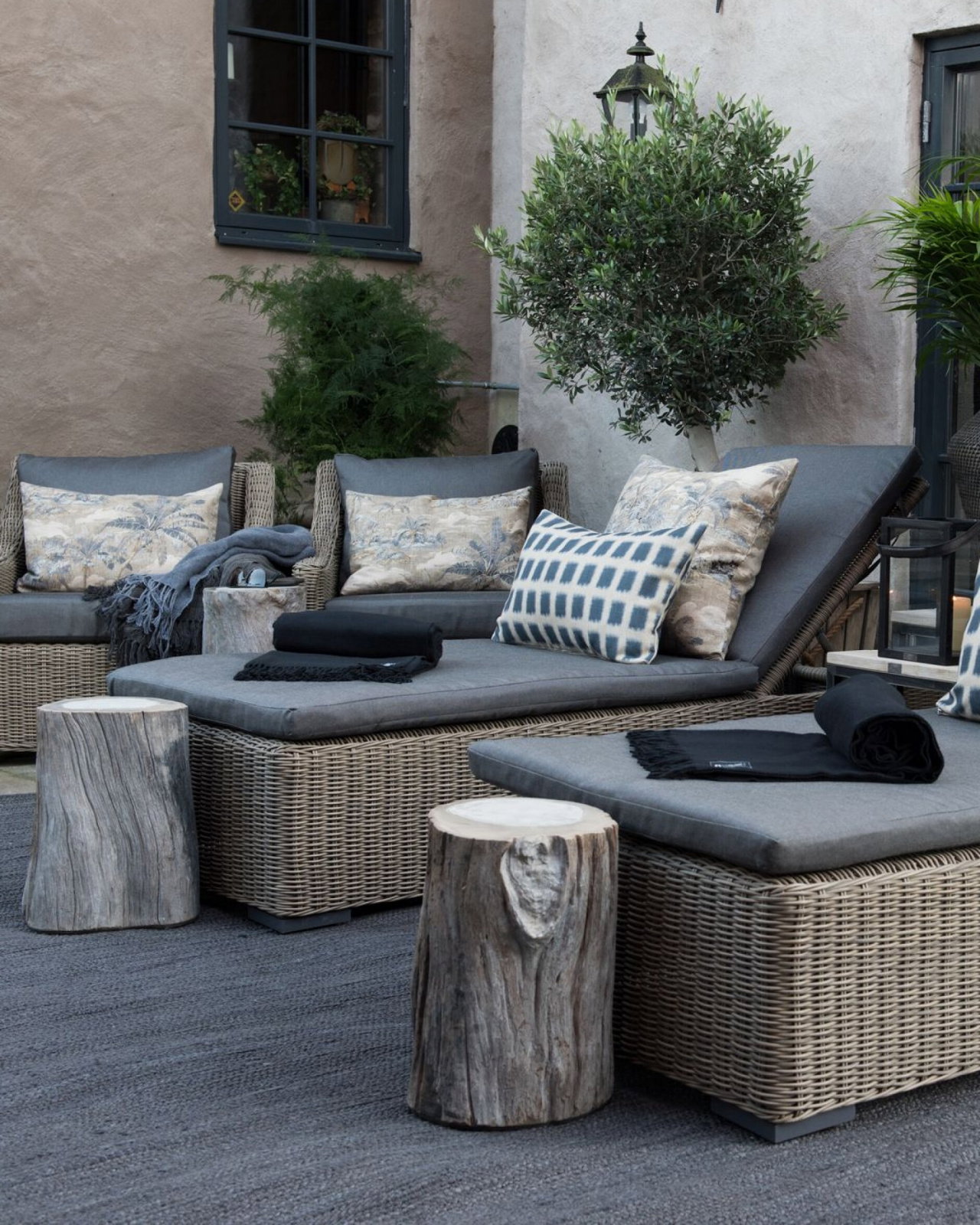 Colorado Side Table Charcoal