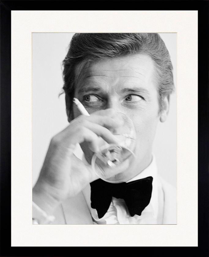 Roger Moore 70x100 cm